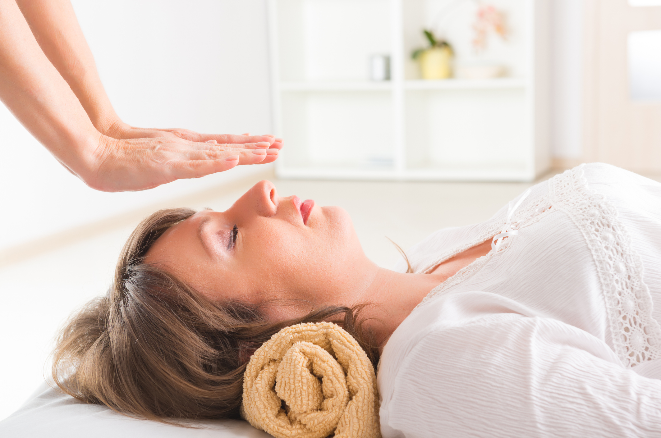 Masáž Reiki Praha 9 a Fryšták
